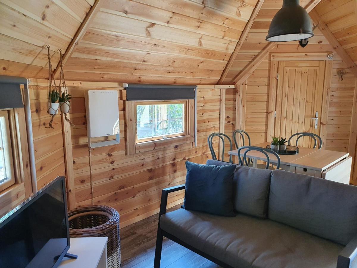 Вилла Finse Kota - Tiny House Оосткапелл Экстерьер фото